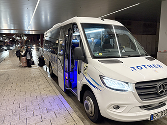 フランクフルト空港到着